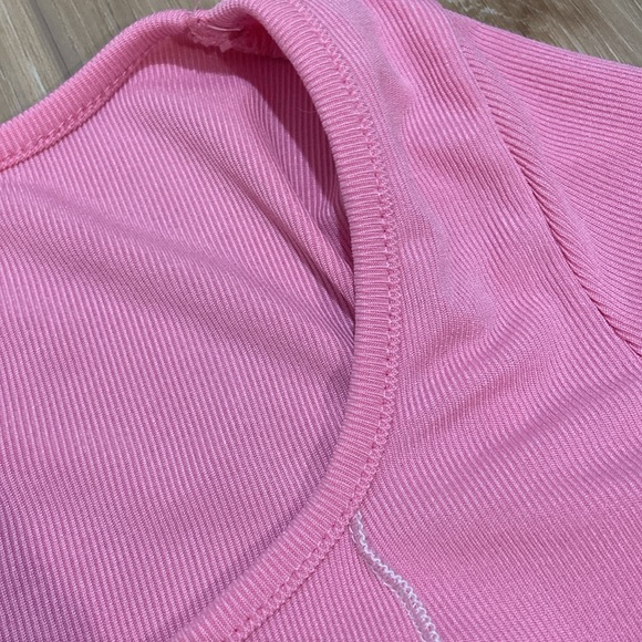 Pink shein ruffley long sleeve cropped shirt - Picture 5 of 6